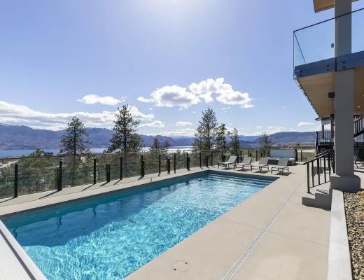 Stunning Lake View Retreat - 4 Bdrm w/ Pool HT - Kelowna