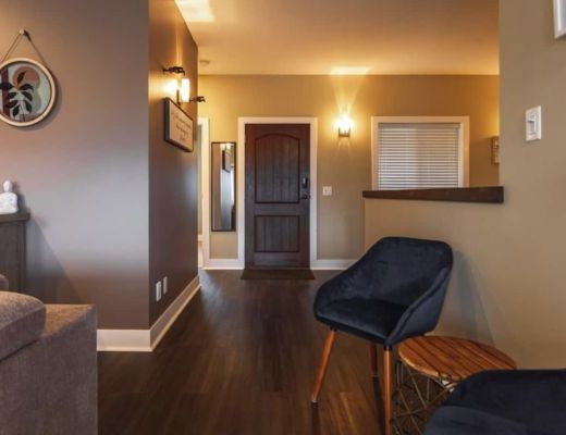 Mountain View Summit - 3 Bdrm w/ Hot Tub - Kelowna