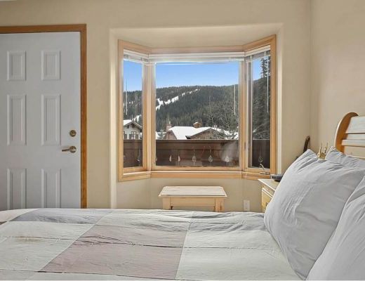 Snow Creek Village #27 - 1 Bdrm - Sun Peaks (TM)