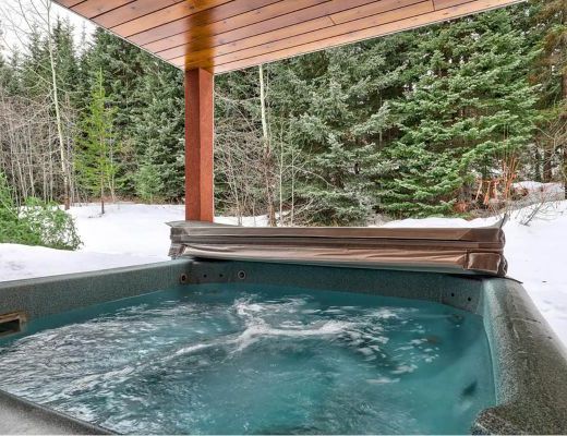 Snow Creek Village #27 - 1 Bdrm - Sun Peaks (TM)