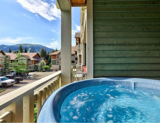 Settlers Crossing #48 - 2 Bdrm HT - Sun Peaks (TM)